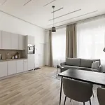 Limehome Kirchenplatz アパートホテル フィラハ