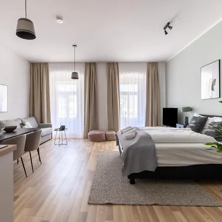 Apart Otel Limehome Kirchenplatz 3*