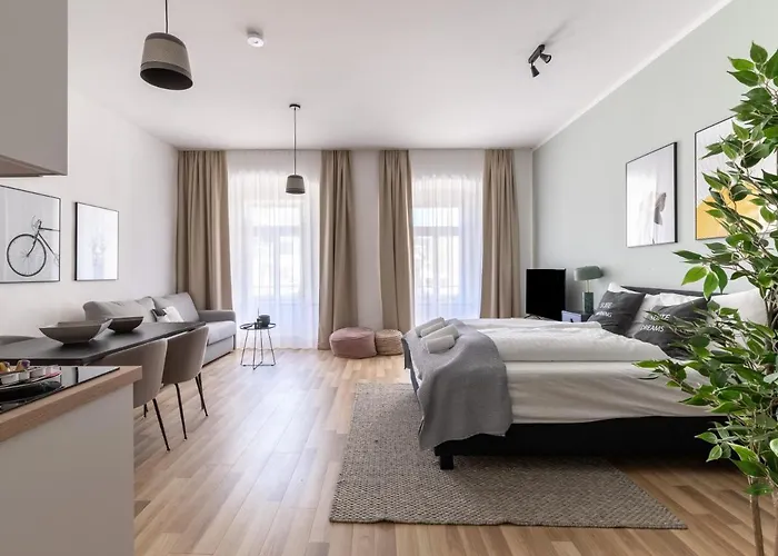 Apart Otel Limehome Kirchenplatz 3*