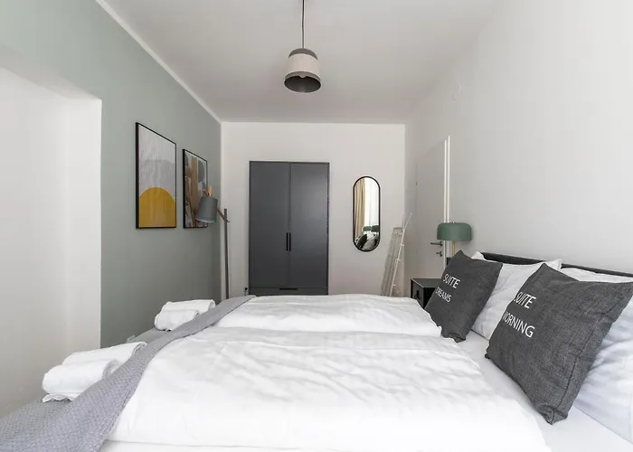 Limehome Kirchenplatz Aparthotel 3*