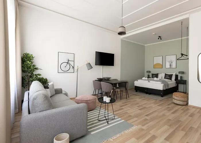 Apart Otel Limehome Kirchenplatz 3*