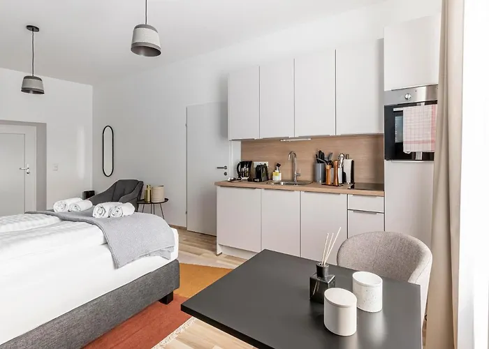 Limehome Kirchenplatz Apart Otel 3*